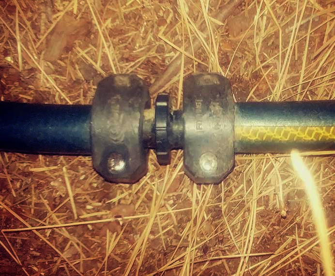 Hose-mender fitting Hose-mender fitting