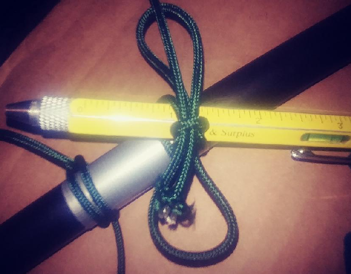 Cinching a constrictor knot tight from underneath Cinching a constrictor knot tight from underneath